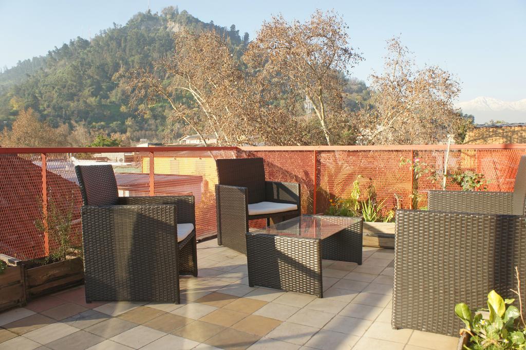 Hostal Caracol Santiago Exterior photo