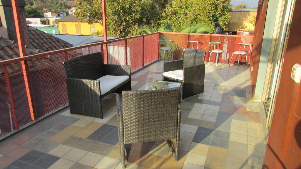 Hostal Caracol Santiago Exterior photo